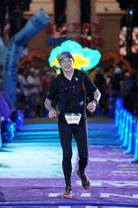 BIB: 5677
                            <button type="button" onclick="openModal(26223289)" class="btn btn-primary btn-sm float-right btn-popup" data-toggle="modal" data-target=".modal-high-quality">
                        <i class="fas fa-shopping-cart"></i> Add to Cart
                    </button>
                                            <button type="button" onclick="isThisMe(26223289, true)" class="btn btn-success btn-sm float-right btn-popup btn-isme hidden" data-toggle="tooltip" data-placement="bottom" title="นี่คือรูปของคุณใช่ไหม คลิกที่นี่เพื่อเอาเข้าอัลบั้ม">
                        <i class="fas fa-plus"></i> Add to album
                    </button>
                    <button type="button" onclick="isThisMe(26223289, false)" class="btn btn-warning btn-sm float-right btn-popup btn-isnotme hidden">
                        <i class="fas fa-ban"></i> Remove from album
                    </button>